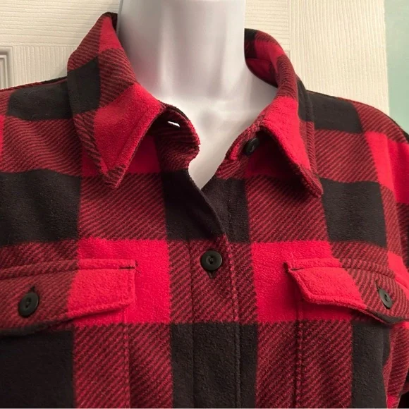 NWT Eddie Bauer Red and Black Plaid Fleece Button-Up Shirt - Picture 2 of 5